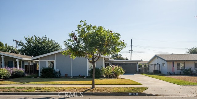 2074 11Th St, La Verne, CA 91750