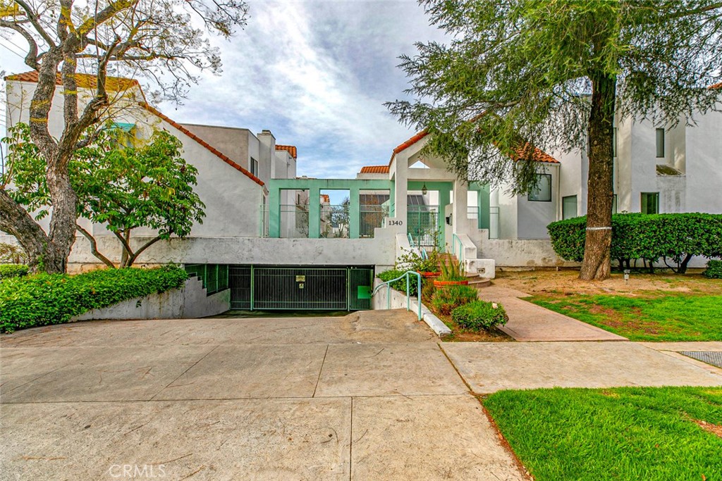 1340 Glenwood Road #4