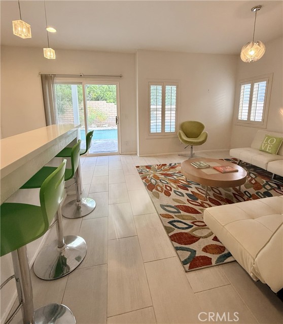 2340 N Paseo De Anza, Palm Springs, CA 92262