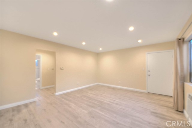 Detail Gallery Image 12 of 39 For 5021 Atlantic Ave #27,  Long Beach,  CA 90805 - 2 Beds | 1 Baths