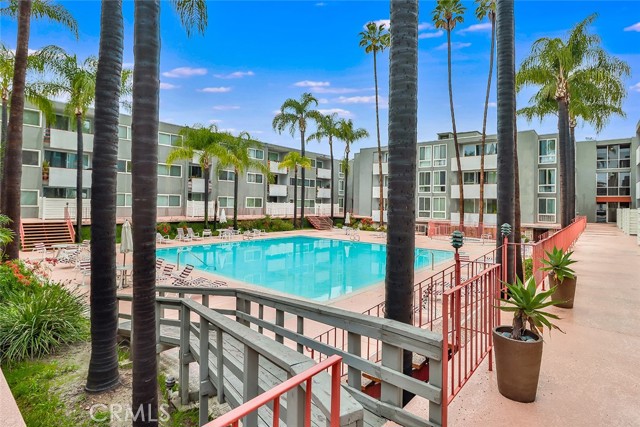 Detail Gallery Image 33 of 45 For 4915 Tyrone Ave #204,  Sherman Oaks,  CA 91423 - 1 Beds | 1 Baths