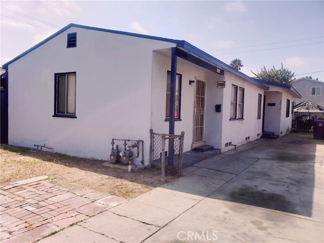 2310 W Cameron St, Long Beach, CA 90810