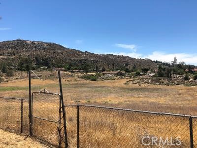 Detail Gallery Image 12 of 19 For 27475 Cornell, Hemet,  CA 92544 - – Beds | – Baths