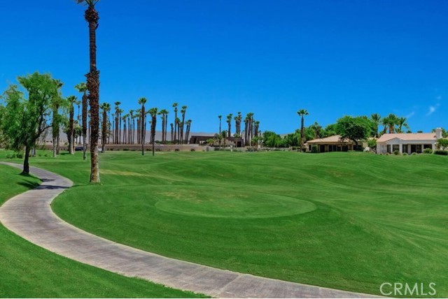 80265 Cedar, La Quinta CA: https://media.crmls.org/medias/f8b7224c-cb48-4670-bca1-34287a8226f9.jpg