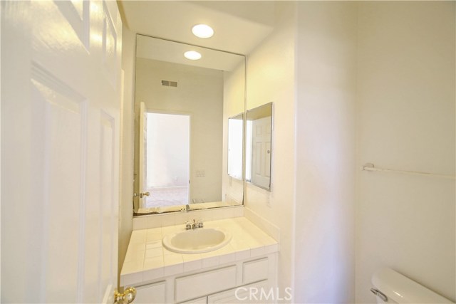 920 Rio Lindo, San Clemente CA: https://media.crmls.org/medias/f8b7c4f2-f6a0-442a-825c-4083ef8c0c28.jpg