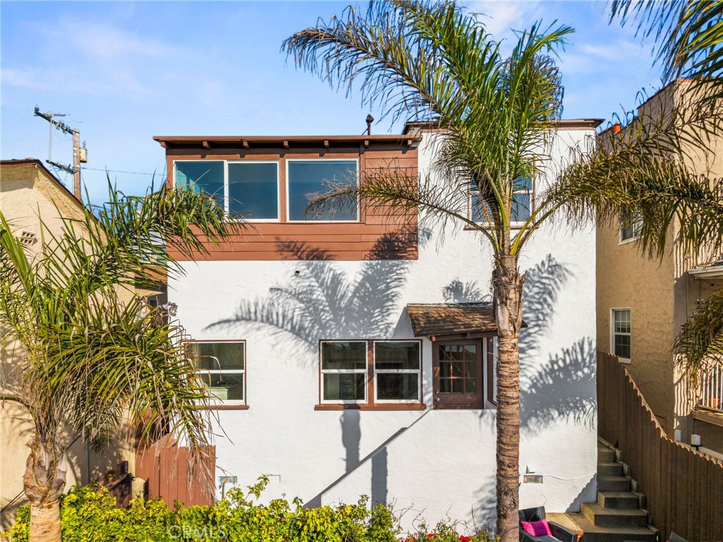 3216 Highland Avenue