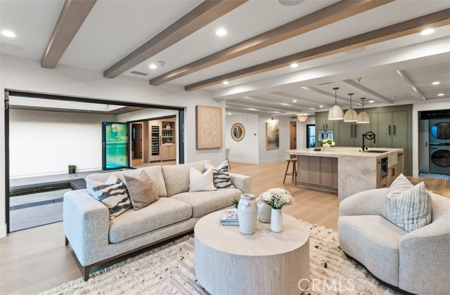 Image 20 of 48 For 1717 Irvine Avenue