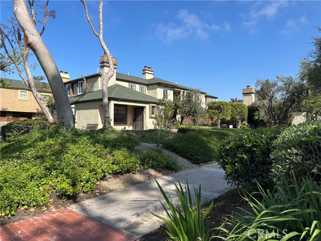 Detail Gallery Image 8 of 18 For 2635 W Monte Carlo Dr #42,  Santa Ana,  CA 92706 - 2 Beds | 2 Baths