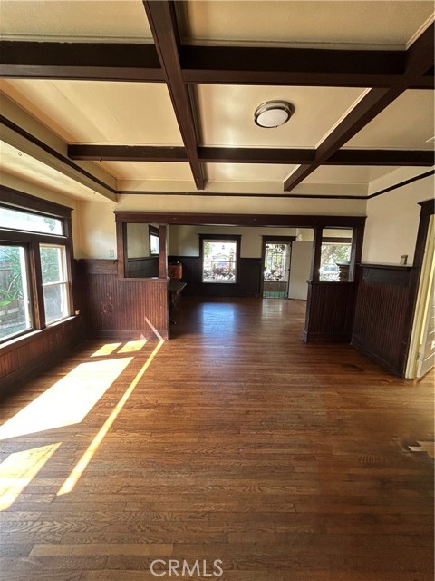 828 Maine photo 14
