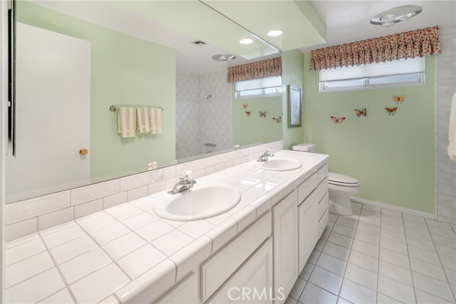 Detail Gallery Image 22 of 37 For 16346 Calahan St, North Hills,  CA 91343 - 3 Beds | 2/1 Baths