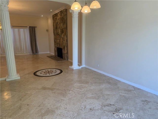 Detail Gallery Image 8 of 26 For 25352 Hillary Ln, Laguna Hills,  CA 92653 - 5 Beds | 3 Baths