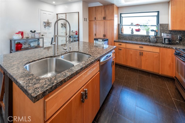 2110 Vanderbilt Lane, Redondo Beach, California 90278, 2 Bedrooms Bedrooms, ,2 BathroomsBathrooms,Residential,Sold,Vanderbilt,PV21255793