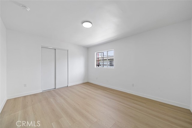 425 N Raymond Avenue, Pasadena CA: https://media.crmls.org/medias/f8bccb5c-1daa-4c37-b43b-2a4cac8d9538.jpg