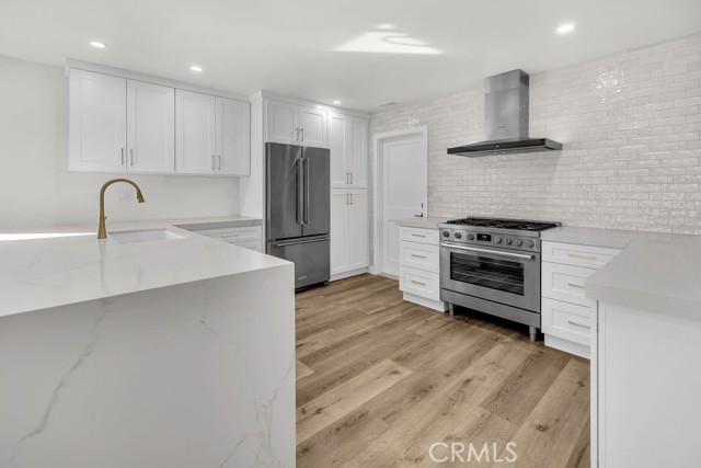 Detail Gallery Image 10 of 31 For 4672 Ironwood, Seal Beach,  CA 90740 - 4 Beds | 2 Baths