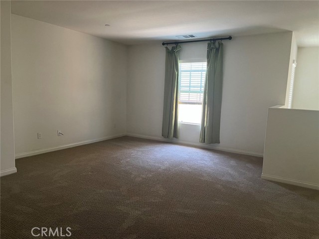 Detail Gallery Image 13 of 20 For 13084 Irisbend Ave, Corona,  CA 92880 - 3 Beds | 2/1 Baths