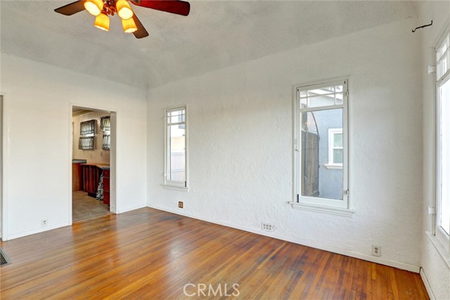 Detail Gallery Image 11 of 35 For 5907 Ibbetson Avenue, Lakewood,  CA 90713 - 2 Beds | 1 Baths