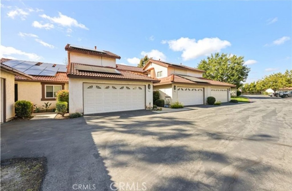 1497 CHAPARRAL Way
