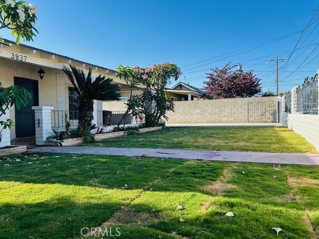 Detail Gallery Image 2 of 46 For 3837 Lincoln Ave, El Monte,  CA 91731 - 7 Beds | 5 Baths