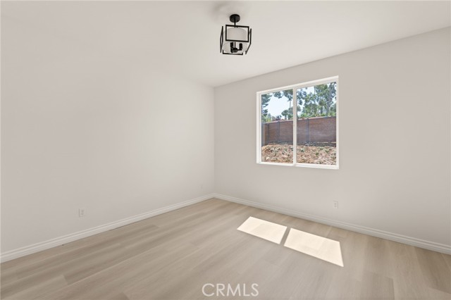 Detail Gallery Image 17 of 36 For 5978 Copperfield Ave, Riverside,  CA 92506 - 5 Beds | 4/1 Baths