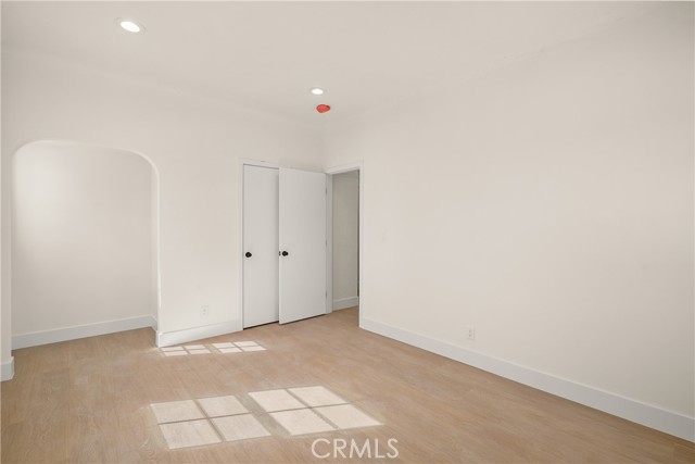 Detail Gallery Image 34 of 56 For 2840 Potomac Ave #1/2,  Los Angeles,  CA 90016 - 2 Beds | 1 Baths