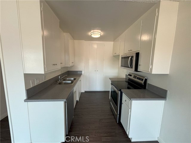 Detail Gallery Image 12 of 21 For 3710 Garnet St #202,  Torrance,  CA 90503 - 1 Beds | 1 Baths