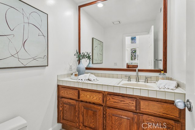 Detail Gallery Image 19 of 56 For 19 Harbor Pointe, Corona Del Mar,  CA 92625 - 4 Beds | 4/1 Baths