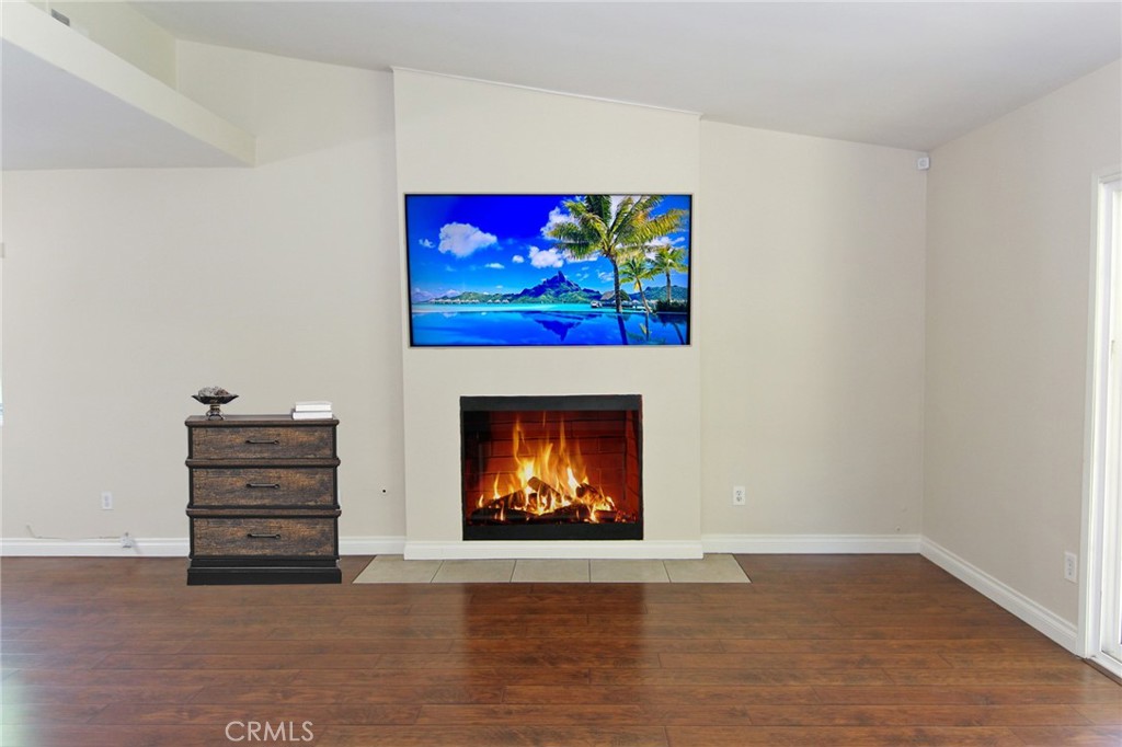 MLS #SR25251094 image #6