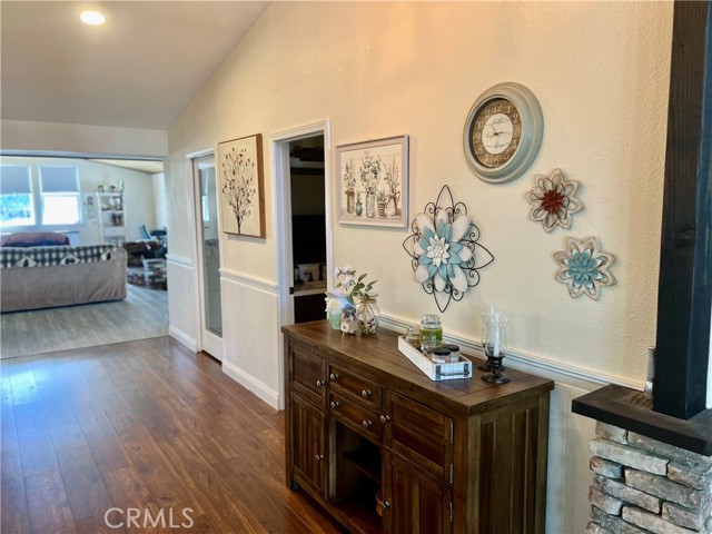 Detail Gallery Image 11 of 69 For 28870 Broken Arrow Cir, Menifee,  CA 92584 - 3 Beds | 2/1 Baths