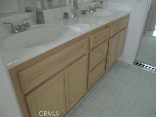 9216 Pioneer Lane, Corona CA: https://media.crmls.org/medias/f8c2726c-4826-475a-bc74-c7a85bba25d4.jpg