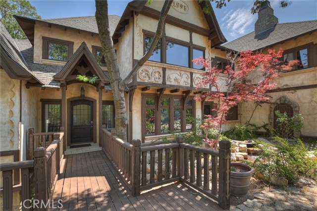 Detail Gallery Image 9 of 64 For 28324 Somerset Ln, Lake Arrowhead,  CA 92352 - 4 Beds | 4/1 Baths