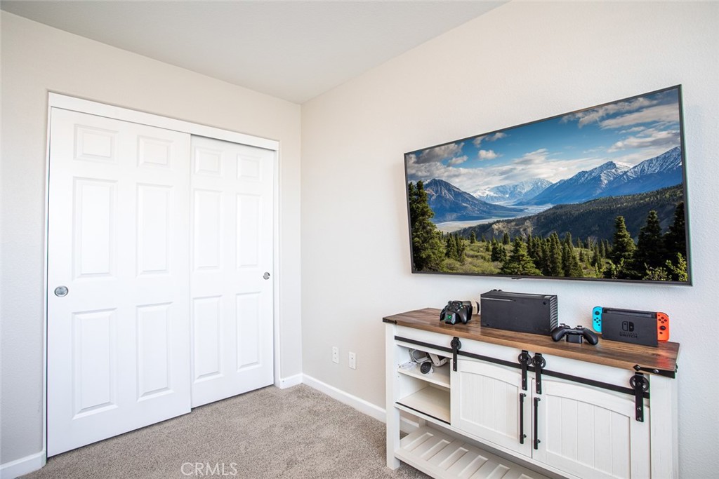 MLS #OC25135935 img 25