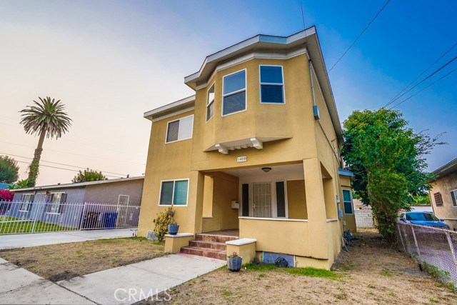 1409 E 118th St, Los Angeles, CA 90059