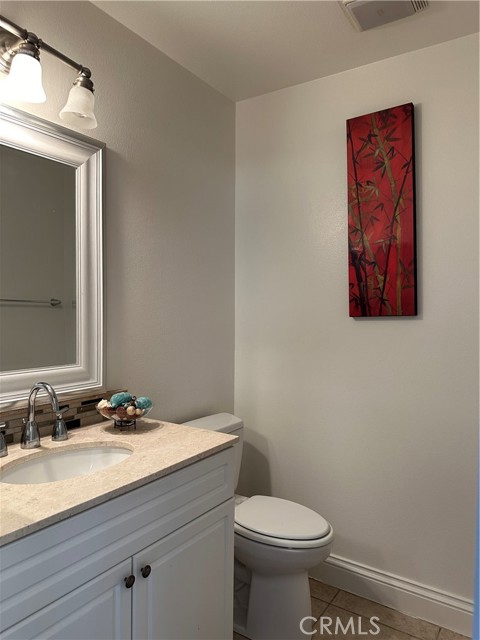 7297 Cobble Creek Drive, Eastvale CA: https://media.crmls.org/medias/f8c49b5b-0087-48a0-a45d-2fff4ff89845.jpg
