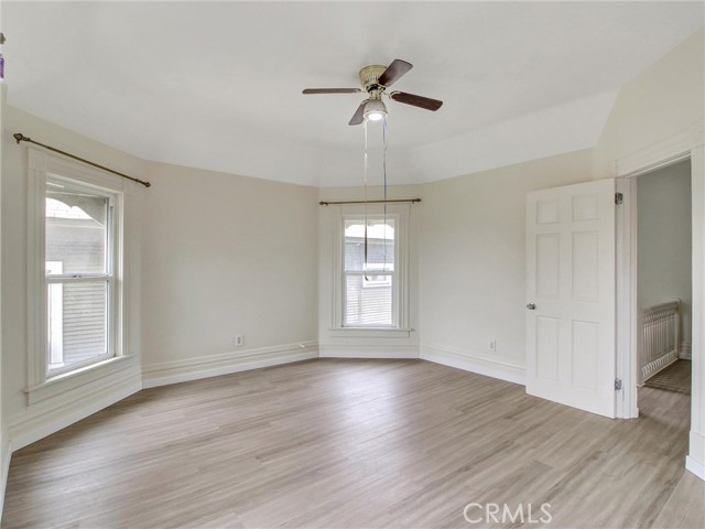 Detail Gallery Image 9 of 36 For 614 E 23rd, Los Angeles,  CA 90011 - 4 Beds | 2/1 Baths