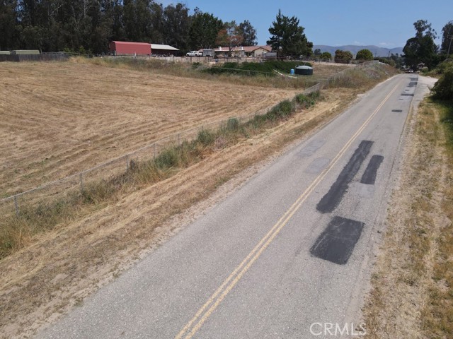 Detail Gallery Image 9 of 14 For 1060 Dawn Rd, Nipomo,  CA 93444 - – Beds | – Baths