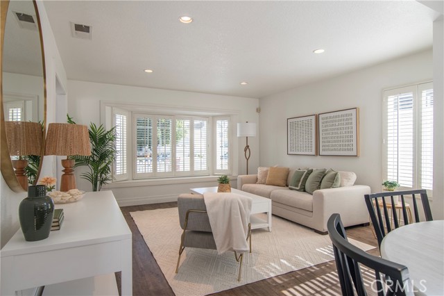 Detail Gallery Image 15 of 35 For 27511 White Fir Ln, Mission Viejo,  CA 92691 - 3 Beds | 2/1 Baths