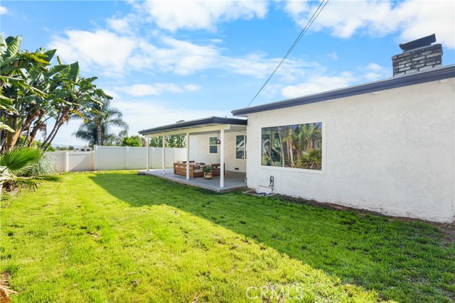 4532 Zella Lane, Yorba Linda CA: https://media.crmls.org/medias/f8c7bf84-ba78-4757-99b9-53c684f54ecc.jpg