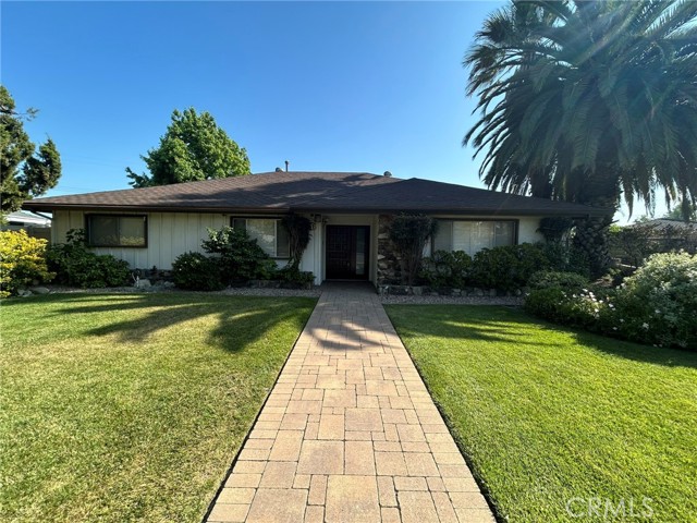 656 W Anaby Court, Upland, CA 91786