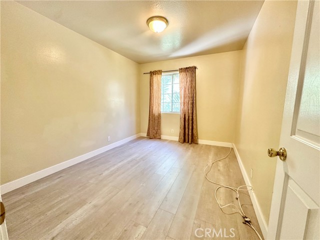 Detail Gallery Image 11 of 22 For 731 W 5th St, Long Beach,  CA 90802 - 3 Beds | 2/1 Baths