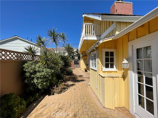 Detail Gallery Image 55 of 57 For 2711 Seaview Ave, Corona Del Mar,  CA 92625 - 2 Beds | 2 Baths
