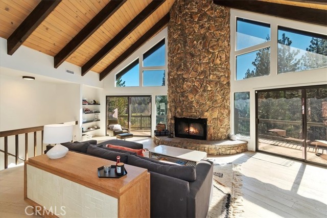 Detail Gallery Image 19 of 63 For 299 Riviera, Lake Arrowhead,  CA 92352 - 6 Beds | 4 Baths