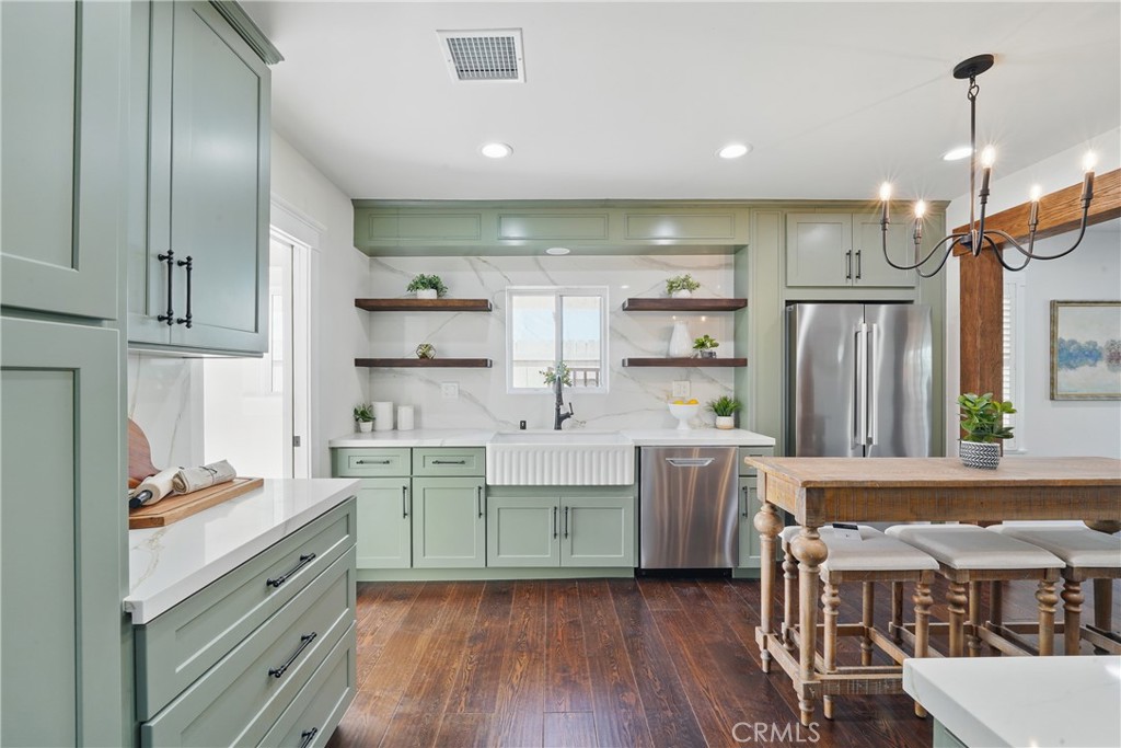 MLS #DW25230658 image #10