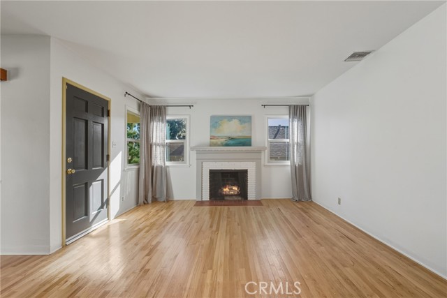 Detail Gallery Image 6 of 39 For 375 N Canyon Bld, Monrovia,  CA 91016 - 3 Beds | 2 Baths