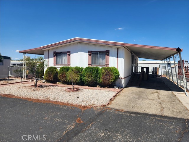 Detail Gallery Image 1 of 19 For 11414 Serra Rd #73,  Apple Valley,  CA 92308 - 2 Beds | 2 Baths