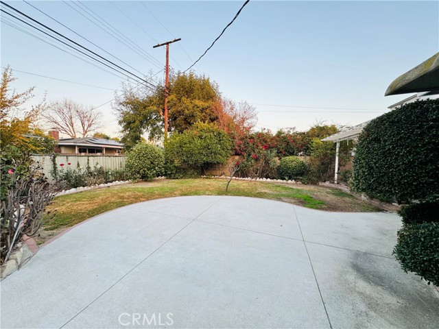 Detail Gallery Image 33 of 37 For 15909 Vincennes St, North Hills,  CA 91343 - 3 Beds | 2/1 Baths