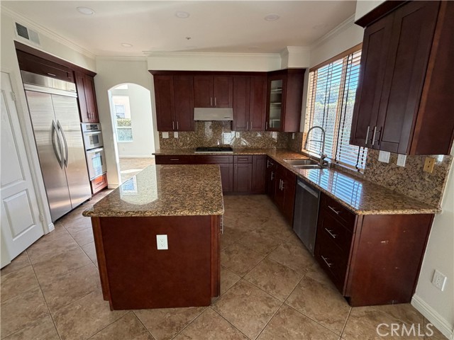Detail Gallery Image 9 of 35 For 10658 Chiquita, Studio City,  CA 91602 - 3 Beds | 2/1 Baths