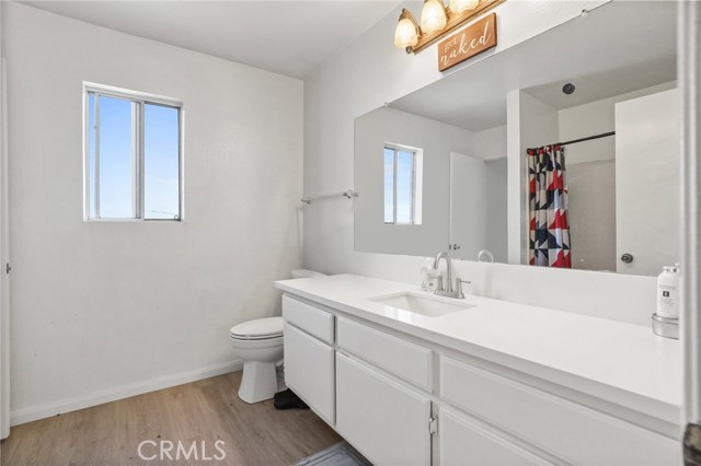 Detail Gallery Image 10 of 17 For 21814 Belshire Ave #2,  Hawaiian Gardens,  CA 90716 - 2 Beds | 2 Baths