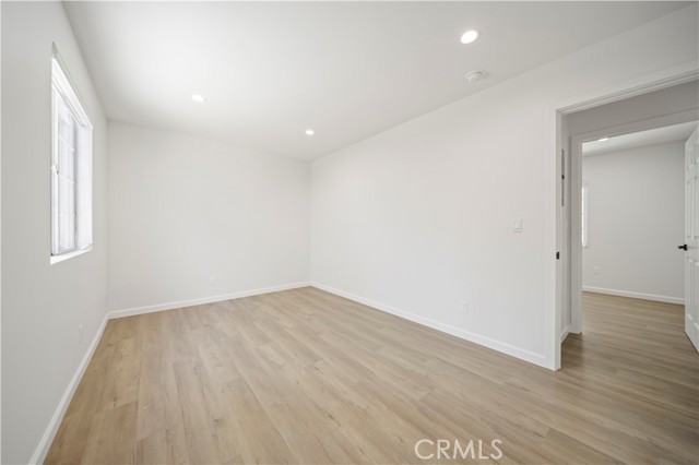 Detail Gallery Image 15 of 24 For 252 W Tujunga #102,  Burbank,  CA 91502 - 3 Beds | 2 Baths