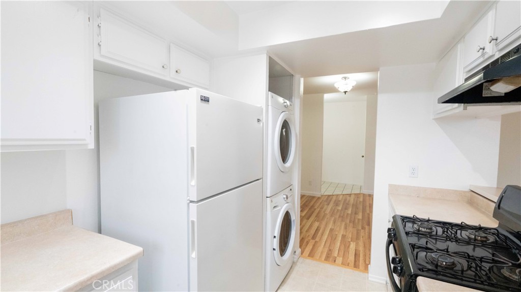 14610 Erwin St #304