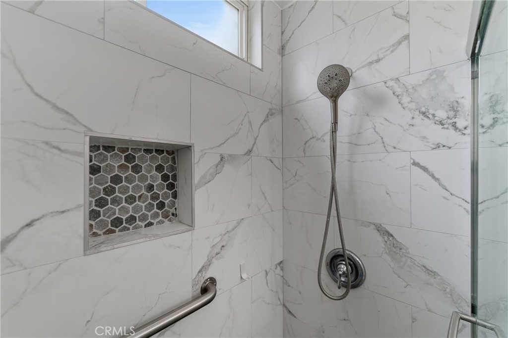 MLS #SR25260428 image #13